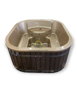 Square hot tub with acrylic insert with integrated heater